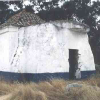 Click para ampliar. Pulsa en el nombre para ver la ficha.  Dólmen - Ermita  de San Brissos. Portugal